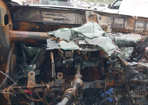 2005 Ford F-250 Lariat/Xl/Xlt z USA, uszkodzony, nr VIN 1FTSW21P55EC24129